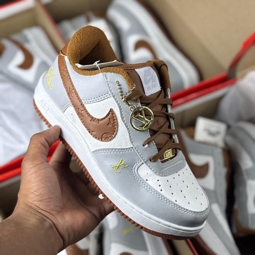Air Force LV x Branco/Cinza/Marom