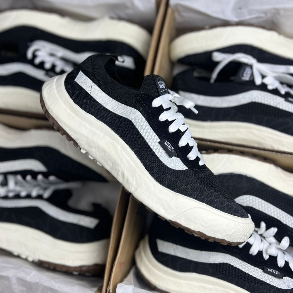 Tênis Vans Vr3 Sapato Casual Super Confortável e Ótima Durabilidade x Preto/Branco