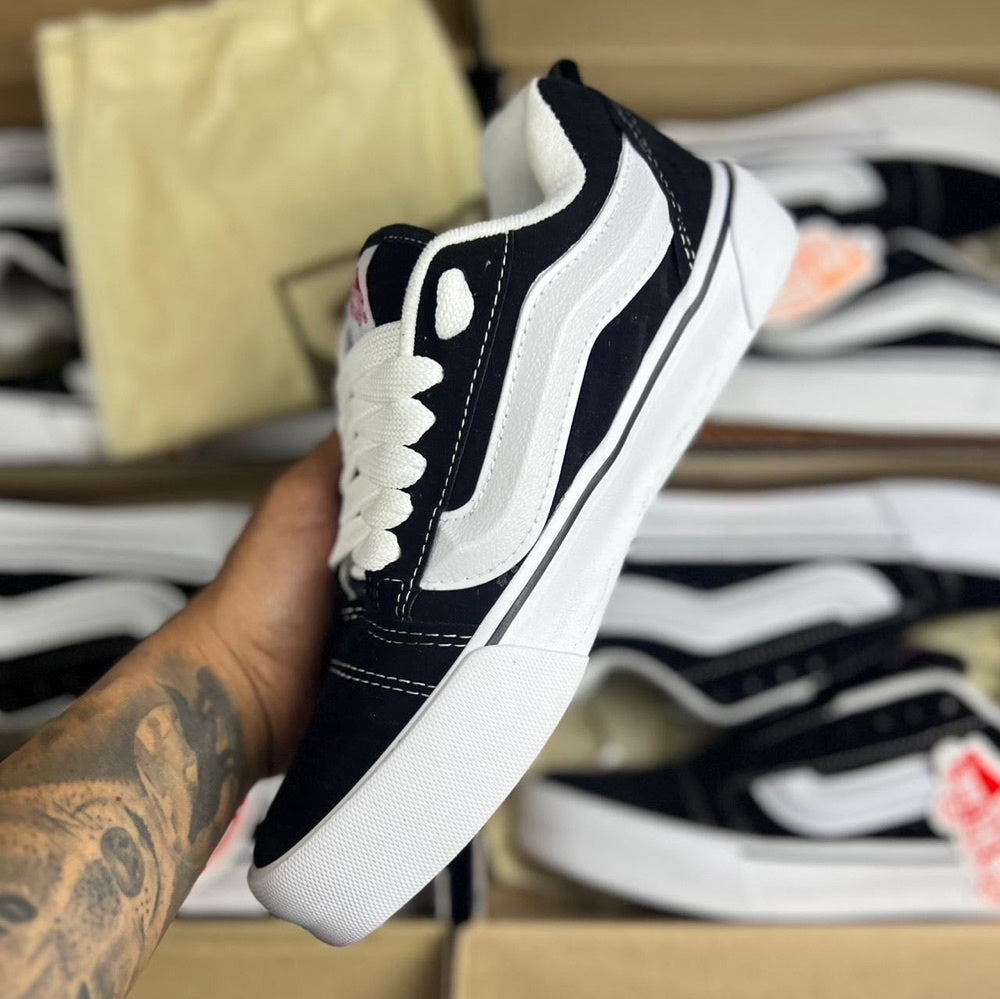 Vans Knu Skool Masculino/Feminino x Preto/Branco