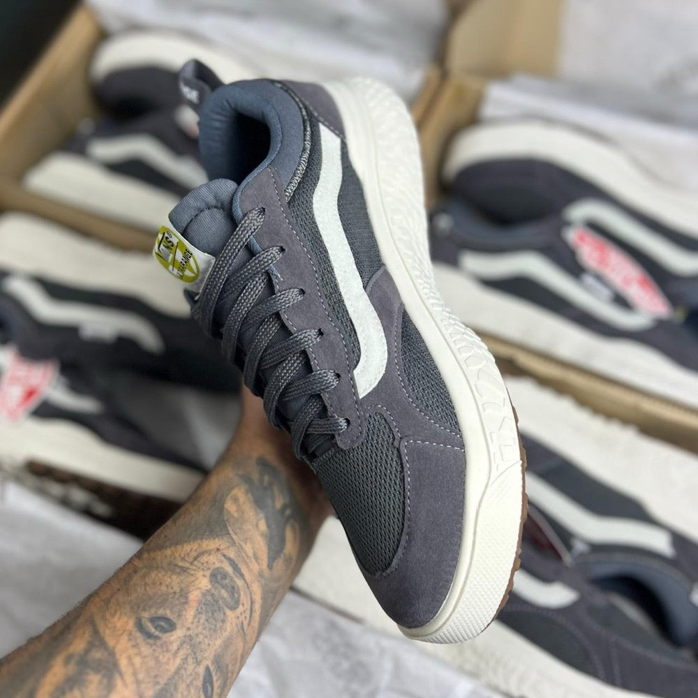 Vans UltraRange Neo x Chumbo