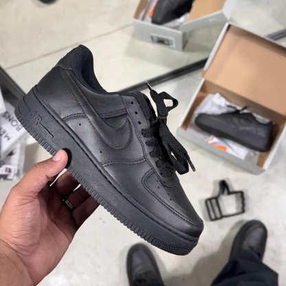 Tênis Masculino Nike Air force 1 Triple Black Premium