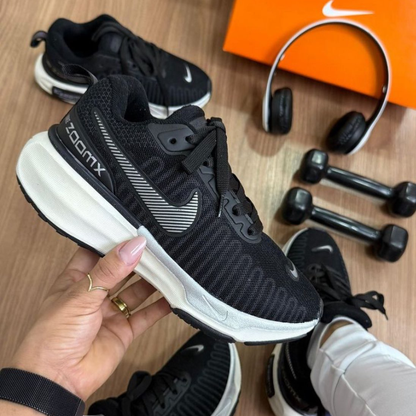 Tênis Unissex Nike ZoomX Premium Preto/Branco