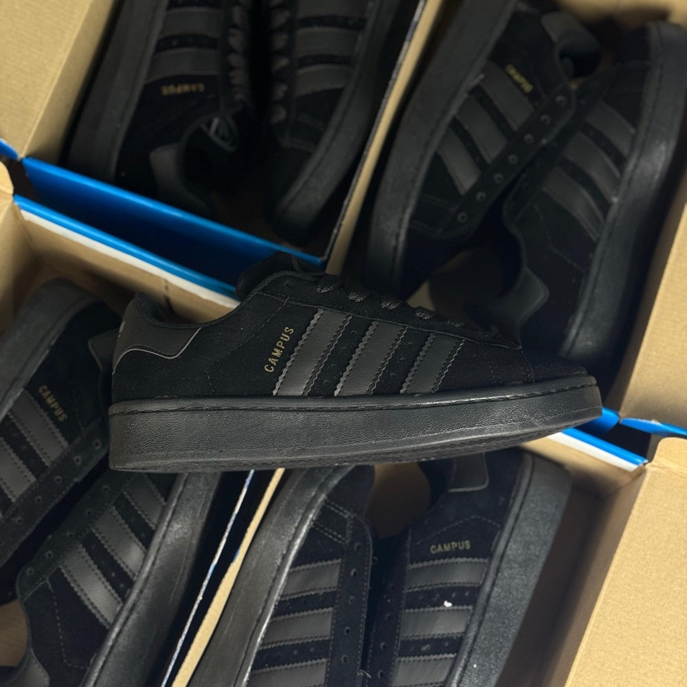 Adidas Campus  Primeira Linha - Feminino/Masculino x All Black