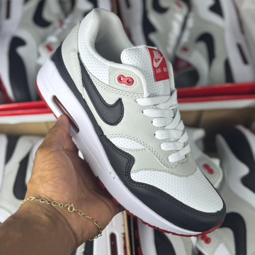 Air Max 1 Branco Vermelho e Preto