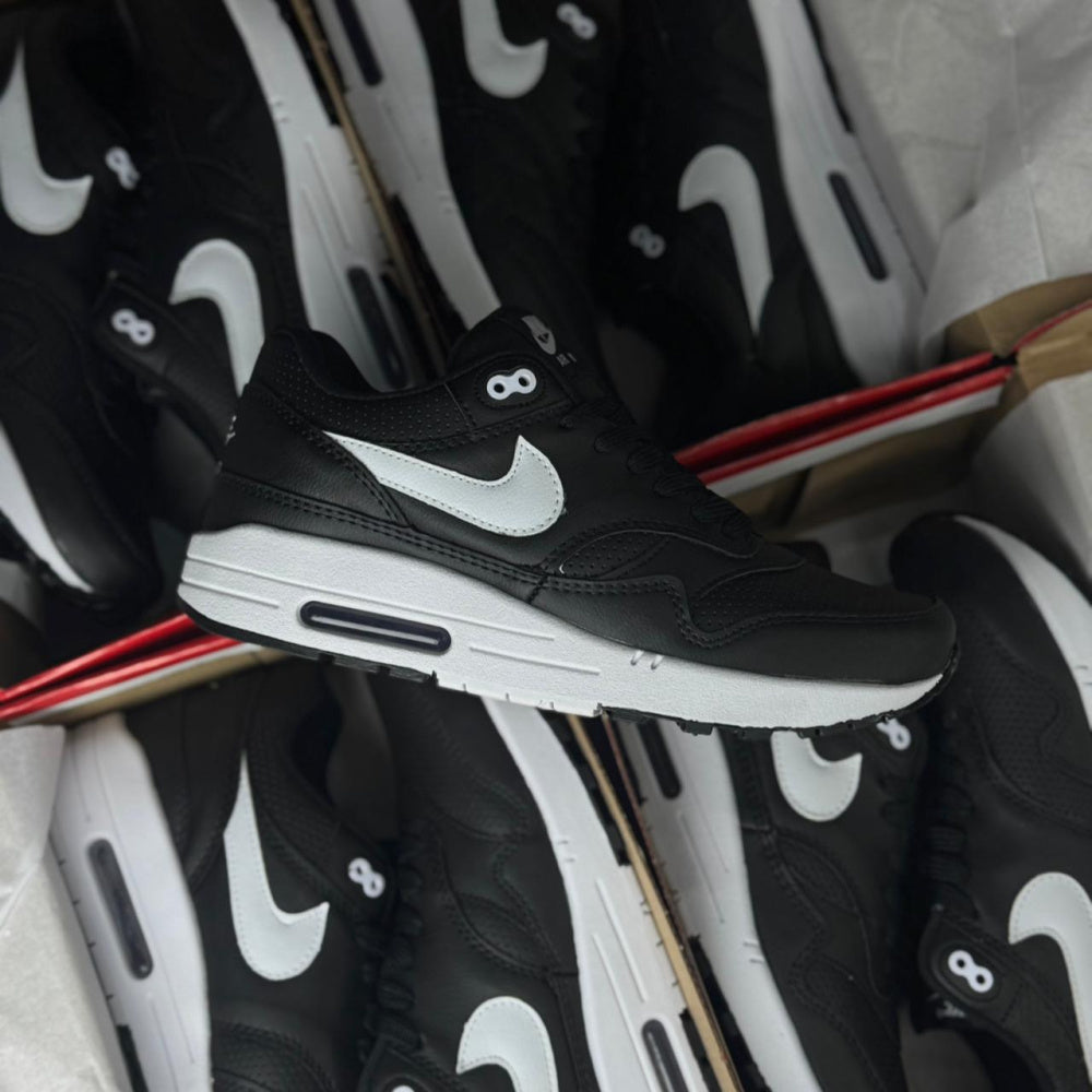 Air Max 1 Preto/Branco