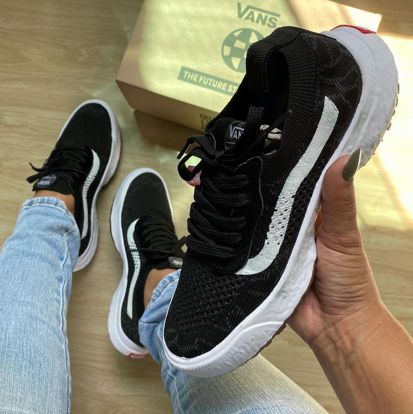 Tênis Vans Unissex Ultrarange Vr3 Premium