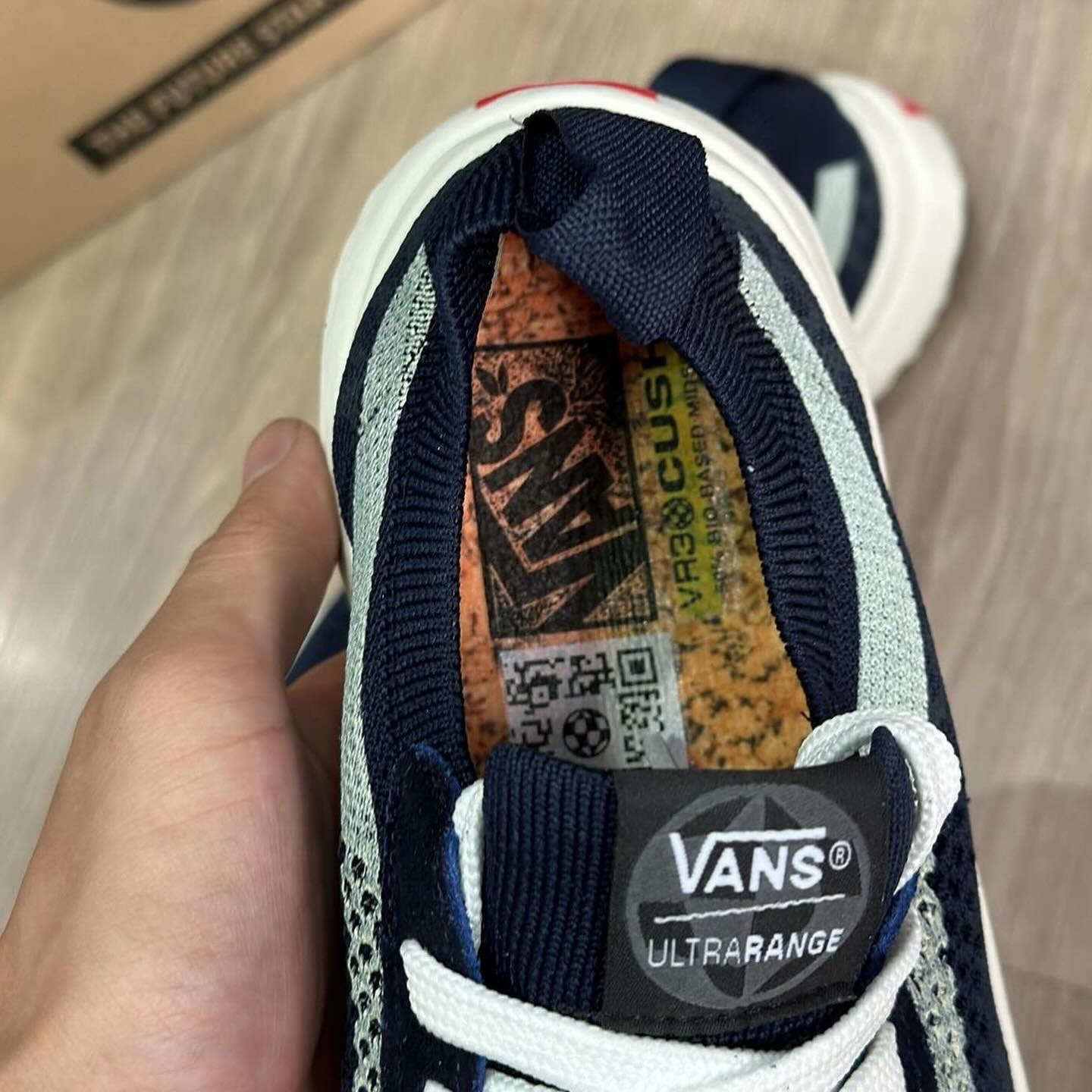 Tênis Vans Unissex Ultrarange Vr3 Premium