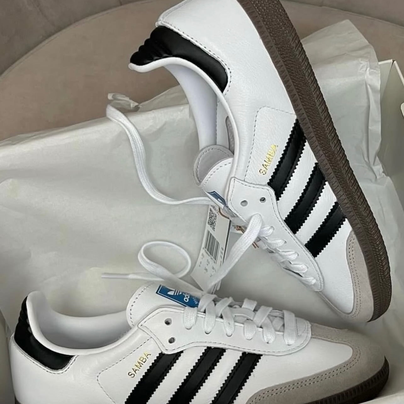 Tênis Feminino Adidas Samba Premium (EM COURO)