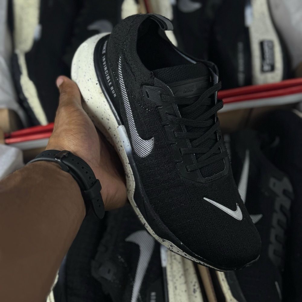 Tênis Masculino Nike ZoomX Invencible Run Premium