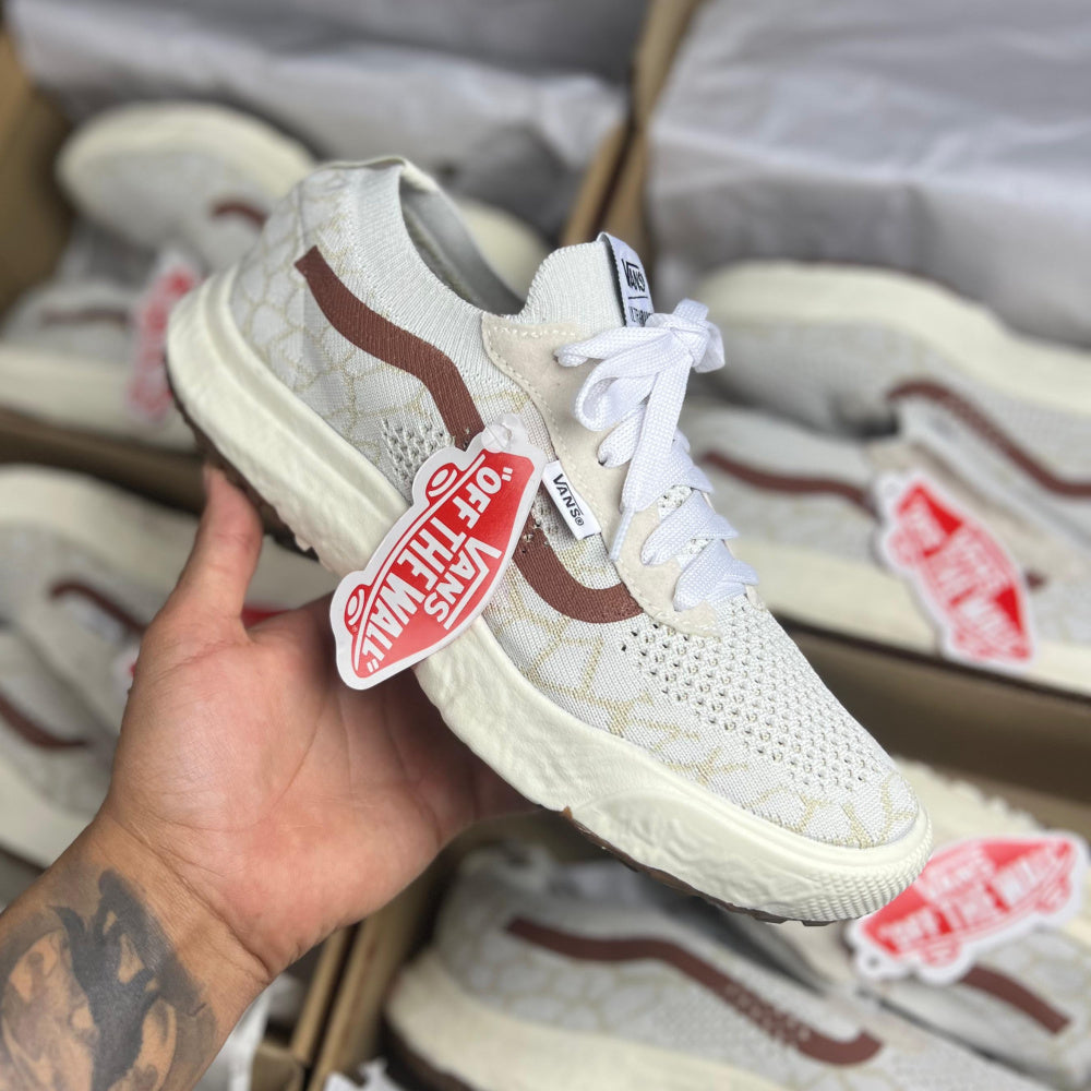 Tênis Vans Unissex Ultrarange Vr3 Premium