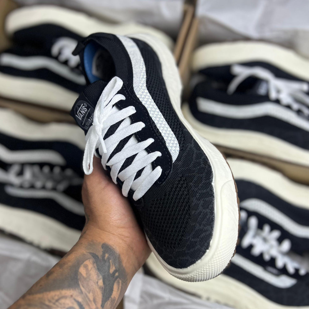 Tênis Vans Vr3 Sapato Casual Super Confortável e Ótima Durabilidade x Preto/Branco