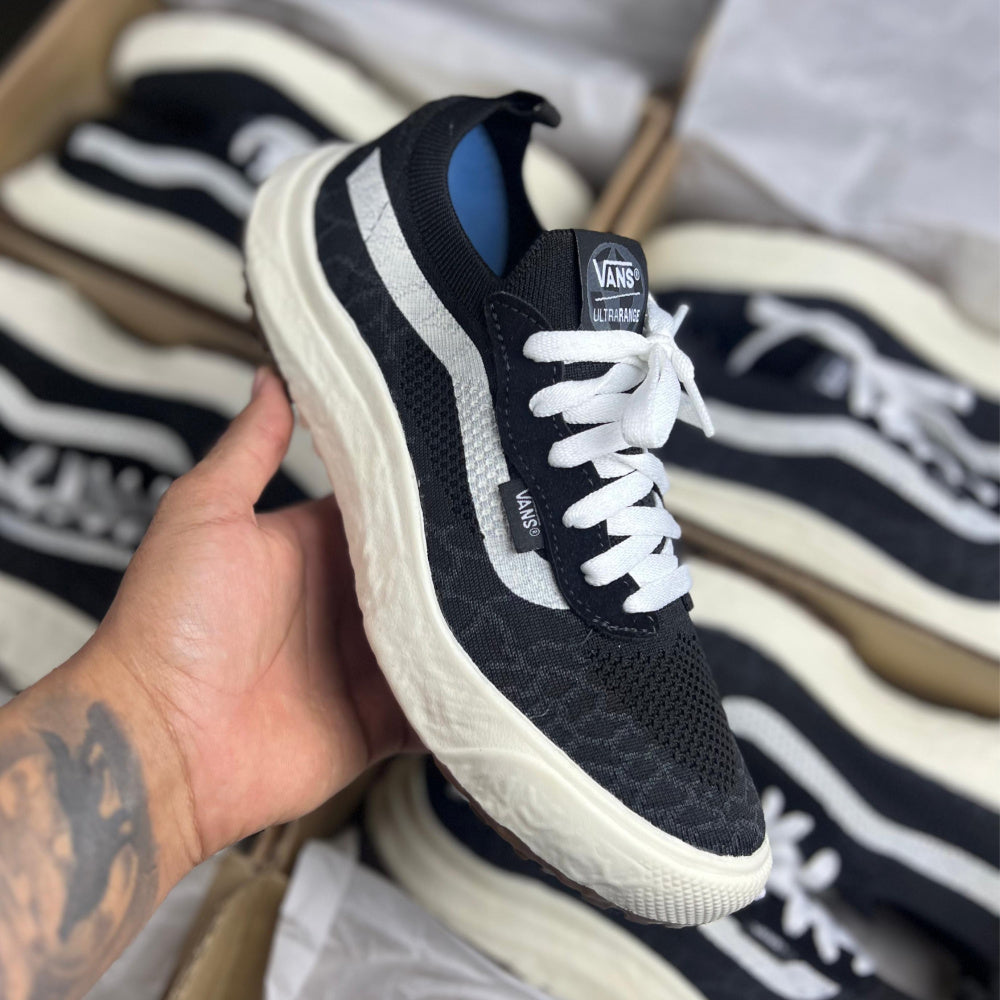 Tênis Vans Vr3 Sapato Casual Super Confortável e Ótima Durabilidade x Preto/Branco